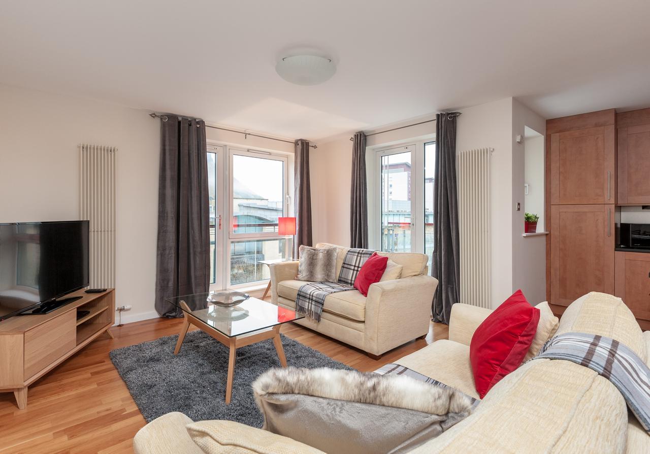 אדינבורו The Holyrood Park Residence מראה חיצוני תמונה