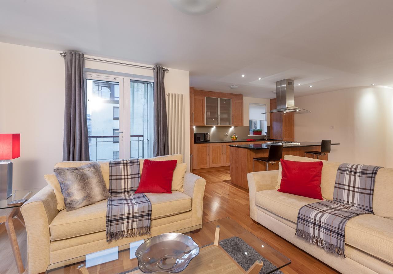 אדינבורו The Holyrood Park Residence מראה חיצוני תמונה